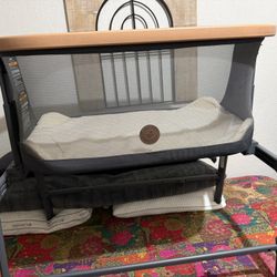 Maxi Cosi Bassinet 