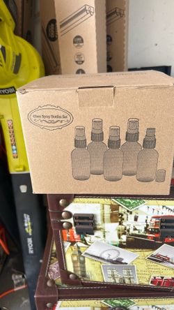 Glass Spray Bottle Set