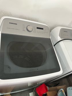 Samsung Smart Washer & Dryer Set (Lightly Used 1 Year) – Large Capacity / Super Speed & Steam