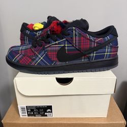 Size 10M - Nike Dunk Low SB Nardwuar