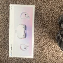Meta Quest 2 VR Set