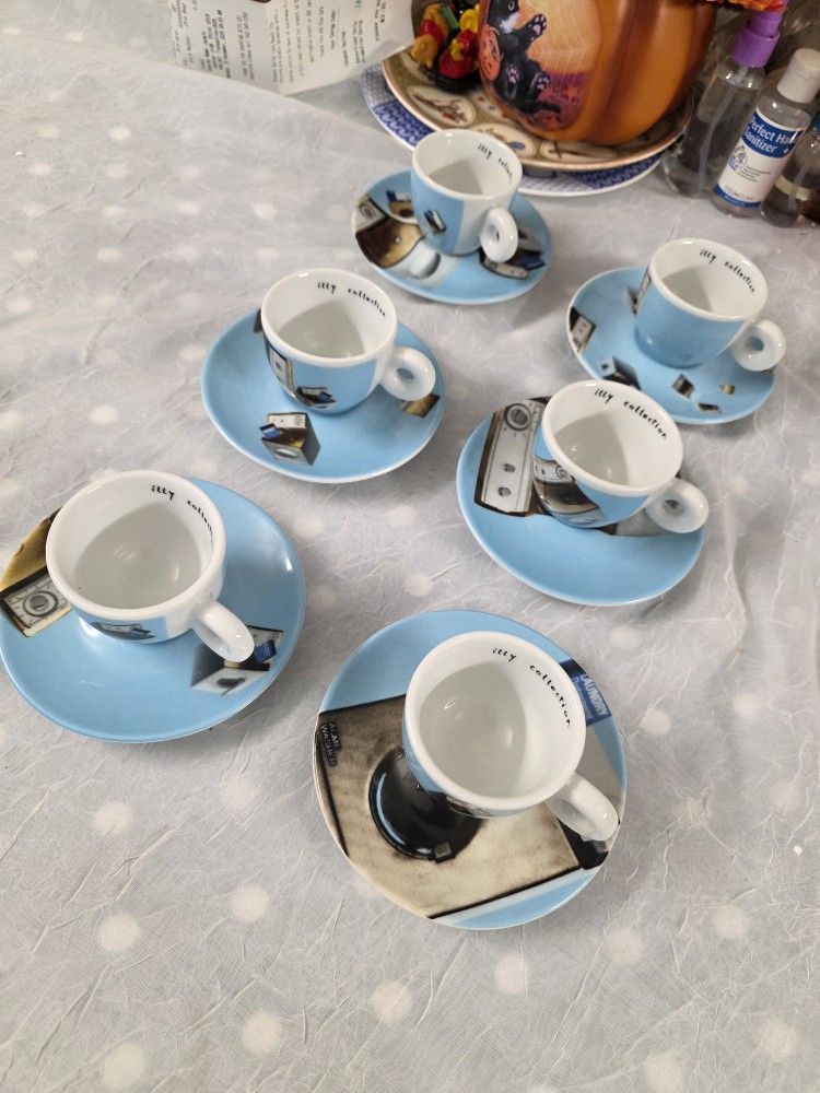 illy Collection 2002 International Flight Cappuccino Cup Saucer 6 Set Norma Jeane