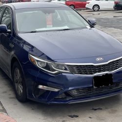 2020 Kia Optima 