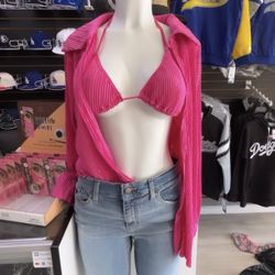 Woman’s New Clothes 