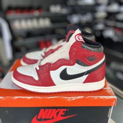 Jordan 1 “Lost & Found” (GS) Size 7y/8.5w