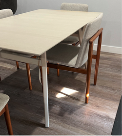 West Elm Mid-Century Extendable Dining Table – Pebble