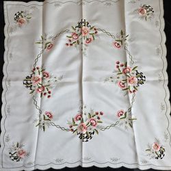 Embroidery Flower Table Runner ( NEW )