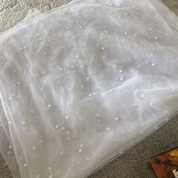 Pearls Table Sheet For Wedding Decor