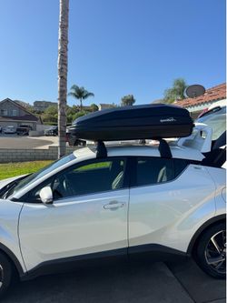 SportRack Vista XL 18 cu ft Locking Roof Cargo Box (SR7018)