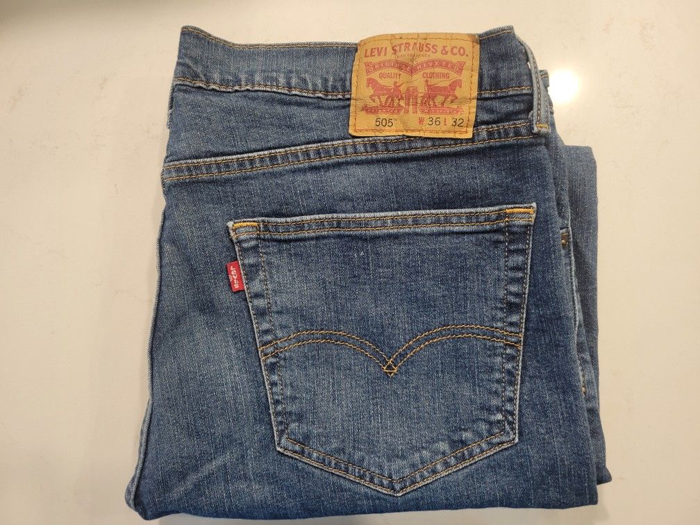 Levi's Men's 36x32 Style 505