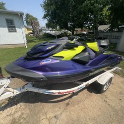 2021 SeaDoo Rxp-X 300 with Audio