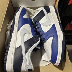 Game Royal Nike Dunks