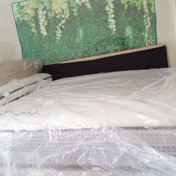 King Size Mattress (Colchón King Size)