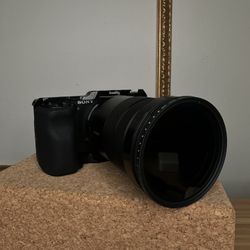 SONY ZV-E10 4K with 4/18-105 LENS