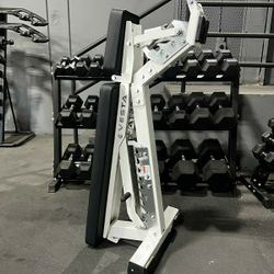 BRAND NEW Adjustable Weight Bench, Incline To Flat, Squat Rack, Bumper Plates, Barbell, Gym Mats Rubber Flooring 