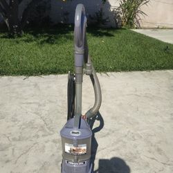 Shark Vacuum 
