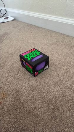 Needoh funky pup “purple”