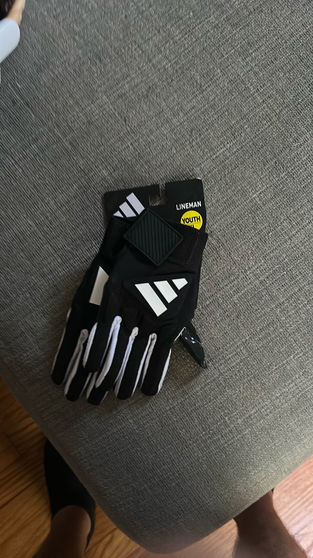 Adidas Youth XL Lineman Gloves