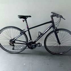 BICYCLE TREK 27 SPEED BRAND NEW 