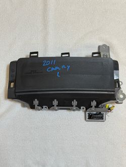 2011 Toyota Camry LH Driver Side Knee Bag