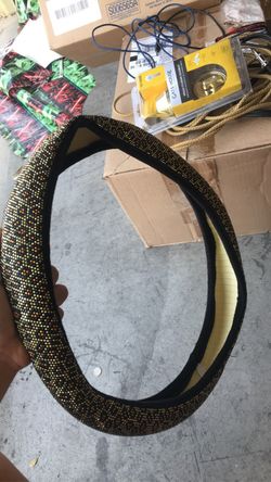 Leopard print steering wheel cover
