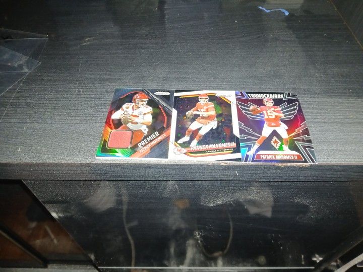 Mahomes 3 Card Lot