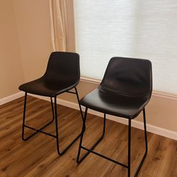 2 Counter Height Stool With Back Support 