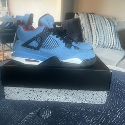 Jordan 4 Travis Scott