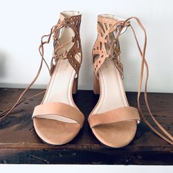 NEW Klub Nico Leather Size 10 M Tarina Gladitor 3.5” High Heeled Sandal Shoe Tan