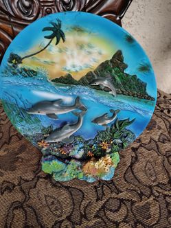 3D Dolphin Ocean Scene Decorative Plate with Stand