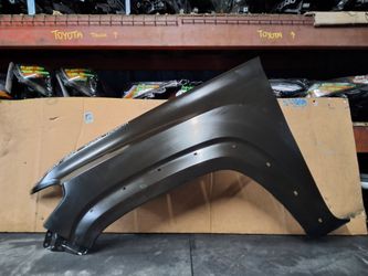 2016-2017-2018-2019-2020-2021-2022-2023 TOYOTA TACOMA LEFT SIDE FENDER OEM USED #12654