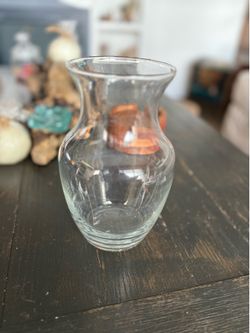Glass vase