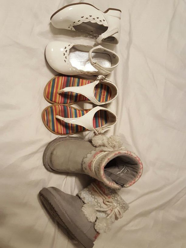GIRL SHOES ASSORTED STYLISH
