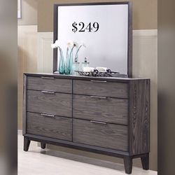 Florian Gray Mirror Dresser