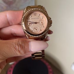 Michael Kors Rose Gold Watch 