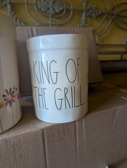 Rae Dunn King Of The Grill