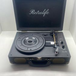 Suitcase turntable with Bluetooth