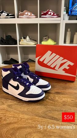 Nike dunk high purple size 5y deadstock