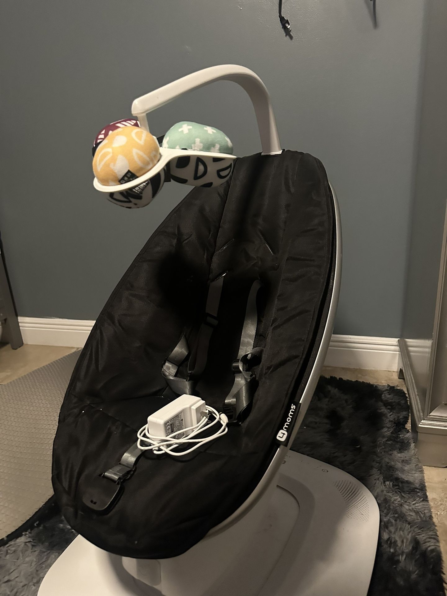 4 Moms Baby Swing Color Black
