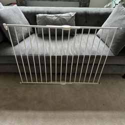 Baby Gate Adjustable Munchkin Xl