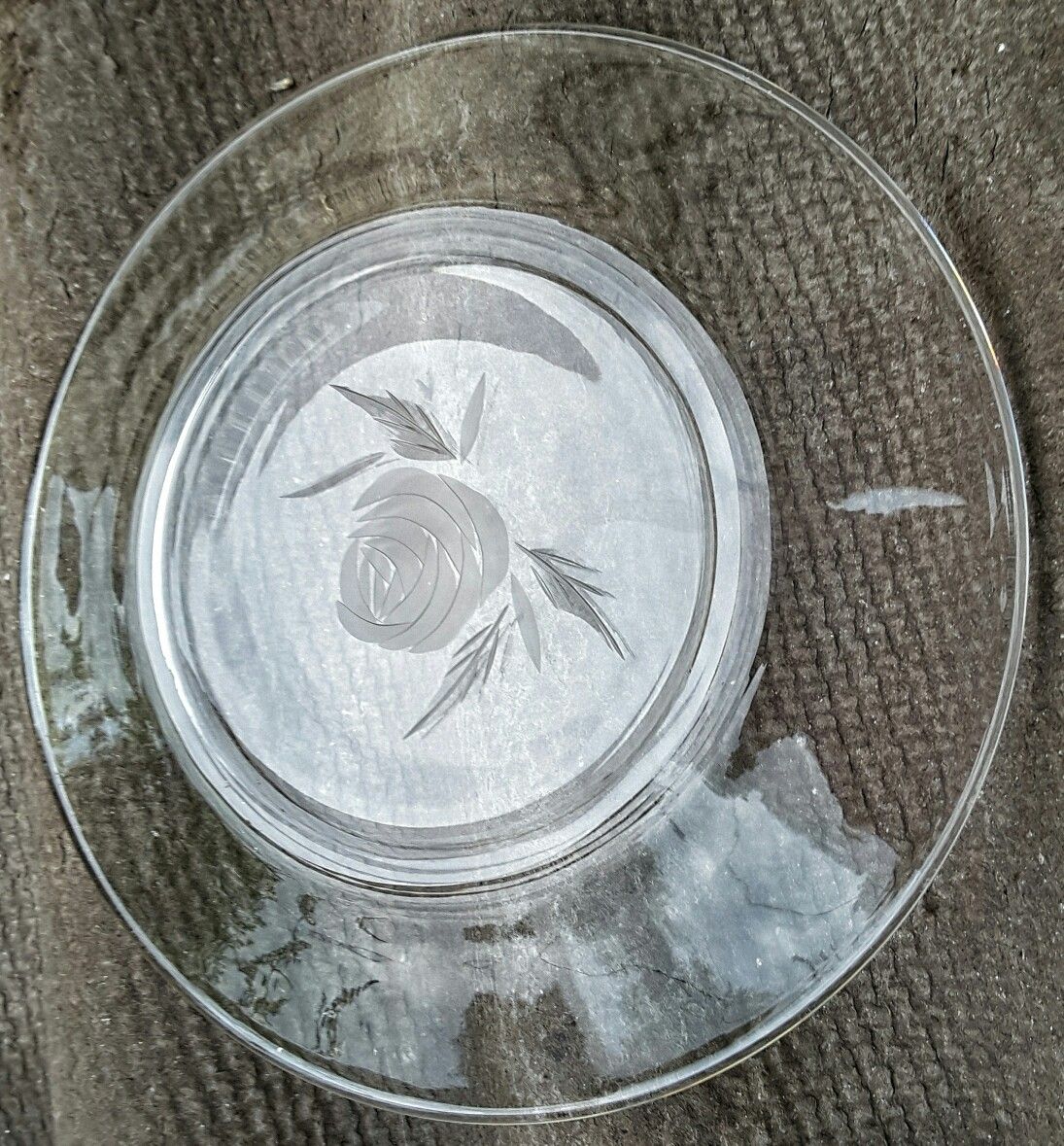 Fostoria etched rose 7.5" salad plates x 7 of them ! No scratches or wear or chips ! Set of 7