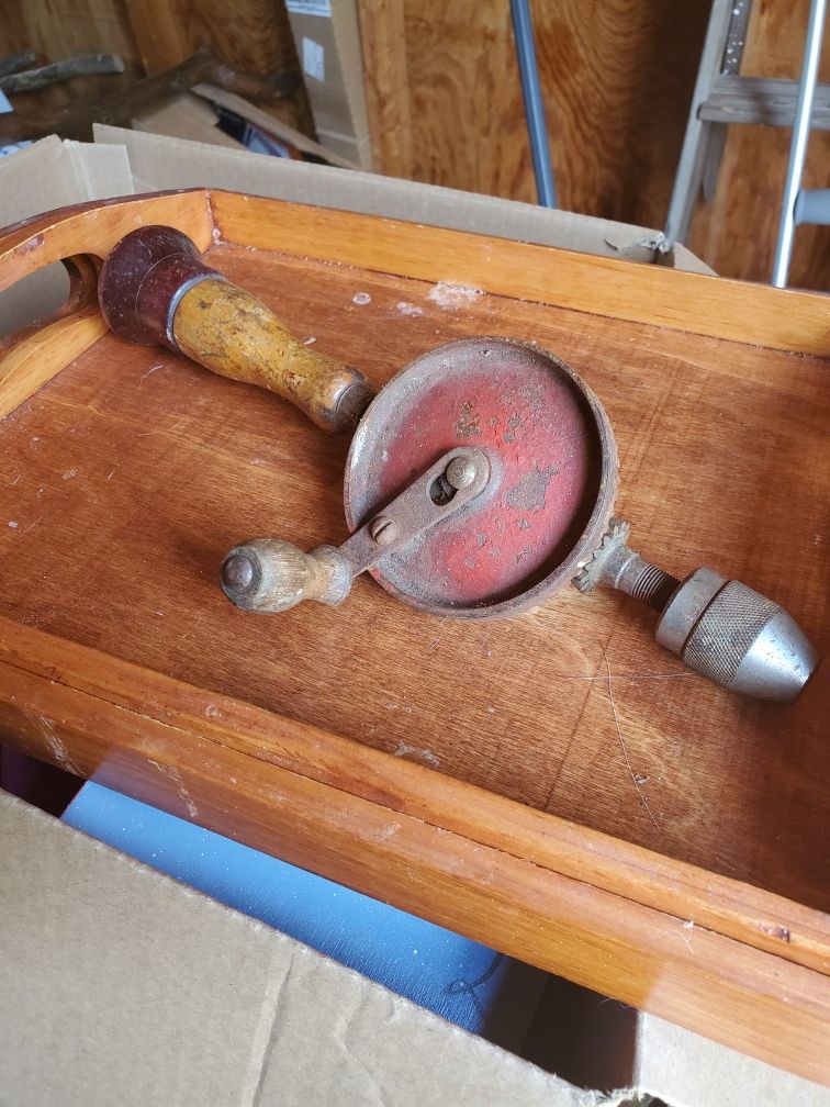 Antique hand cranked drill amazingly easy to use.