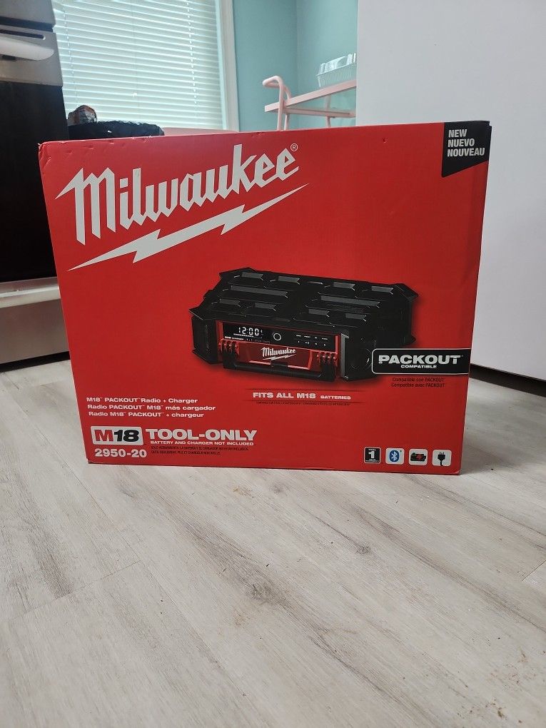 Milwuakee PACKOUT radio With Bluetooth Capabilities Tool Only