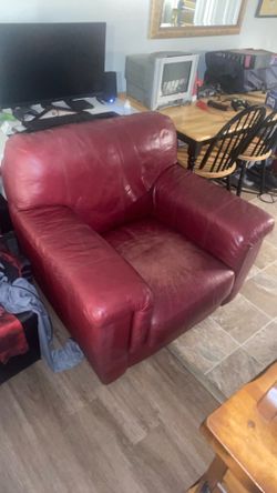 Plush Leather Sofa Chair