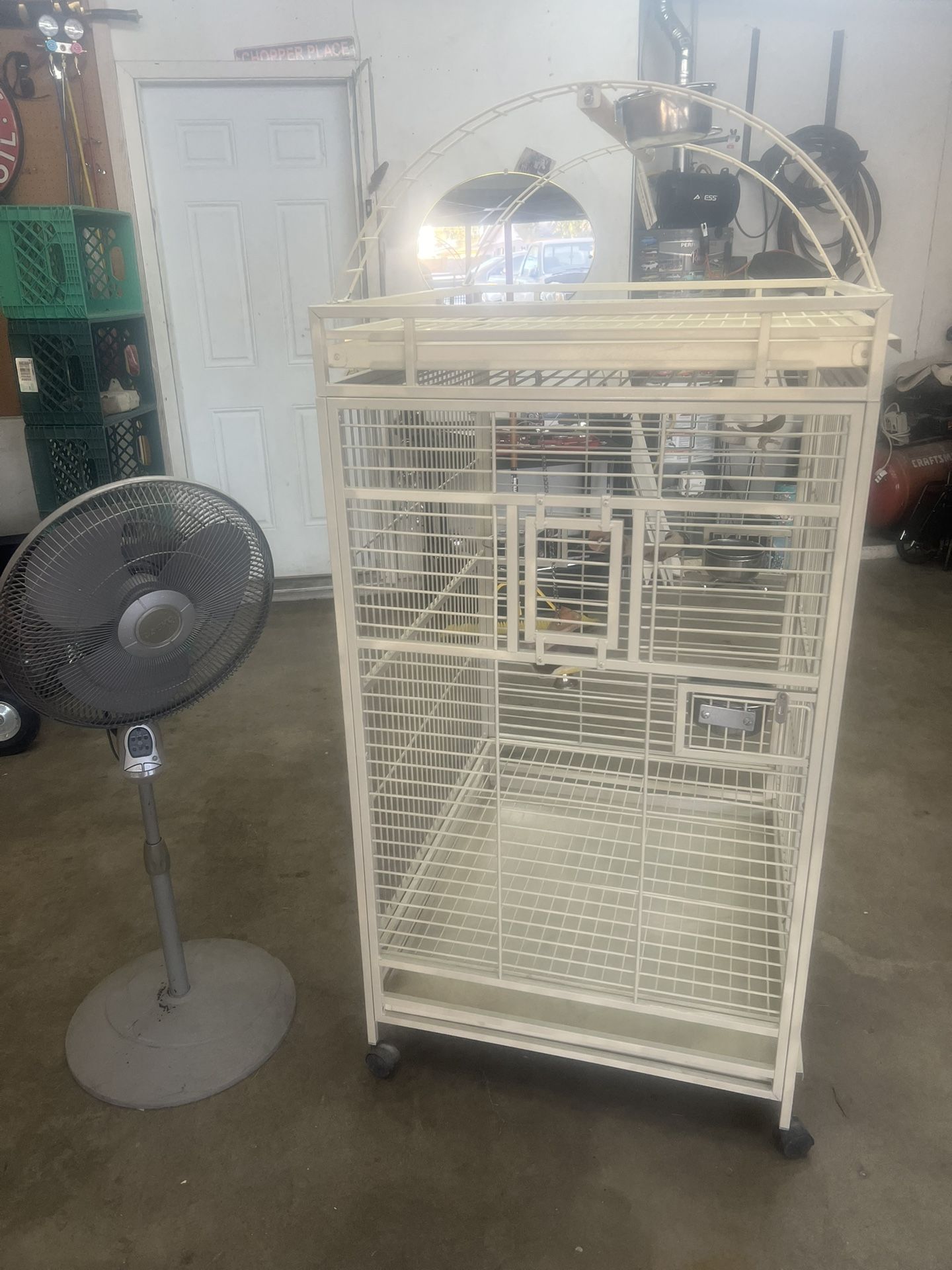 Large Bird Cage Good Condition