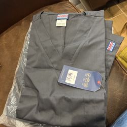 5 Brand New Cherokee XL scrub Tops