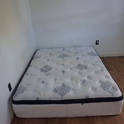 Queen Mattress 