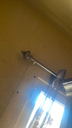 Curtain rods
