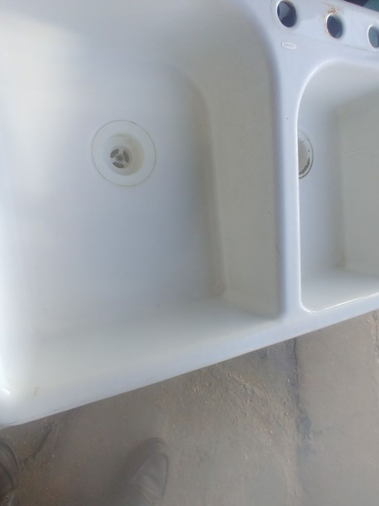 Kohler,double zinc