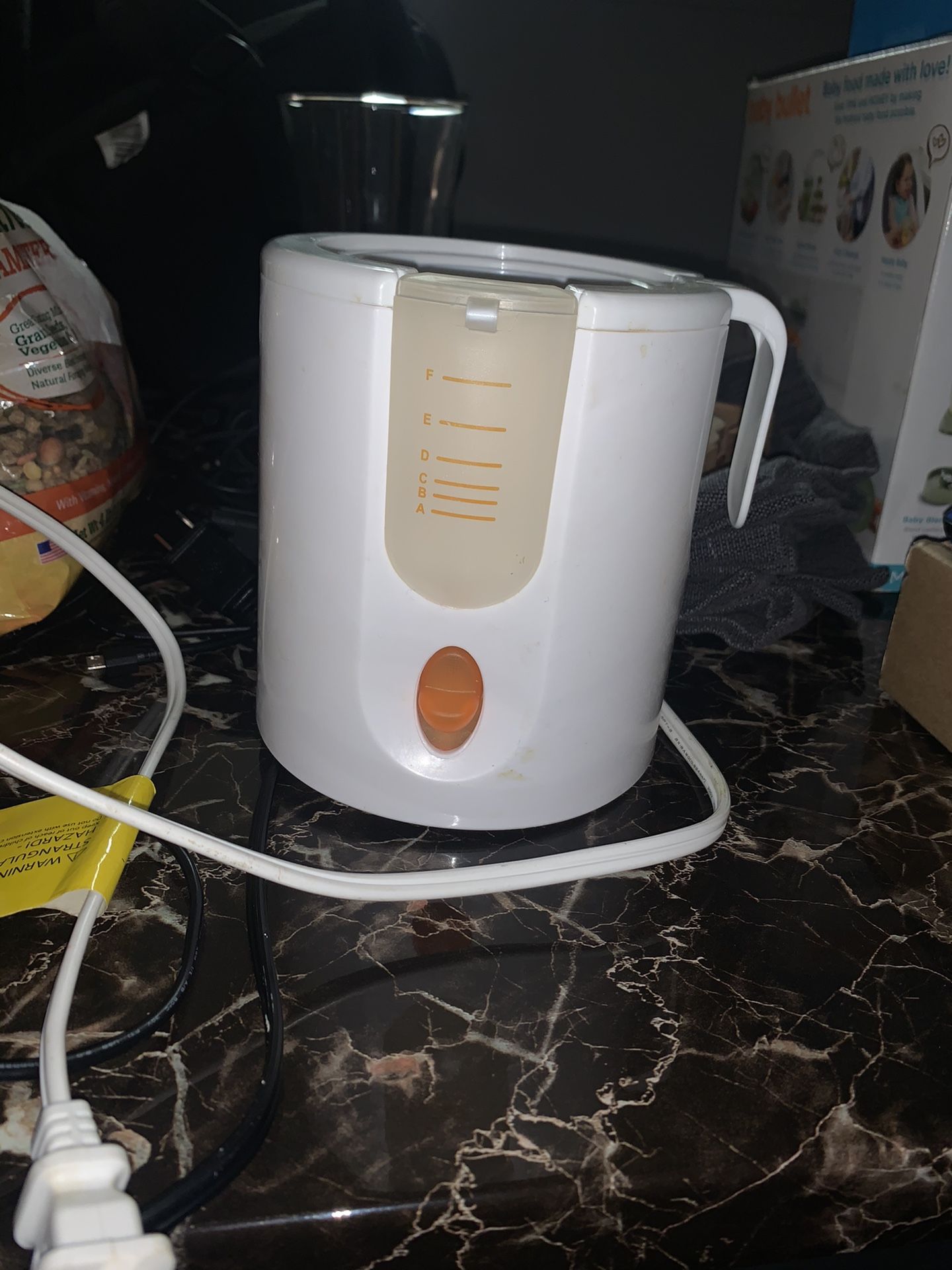 Bottle warmer